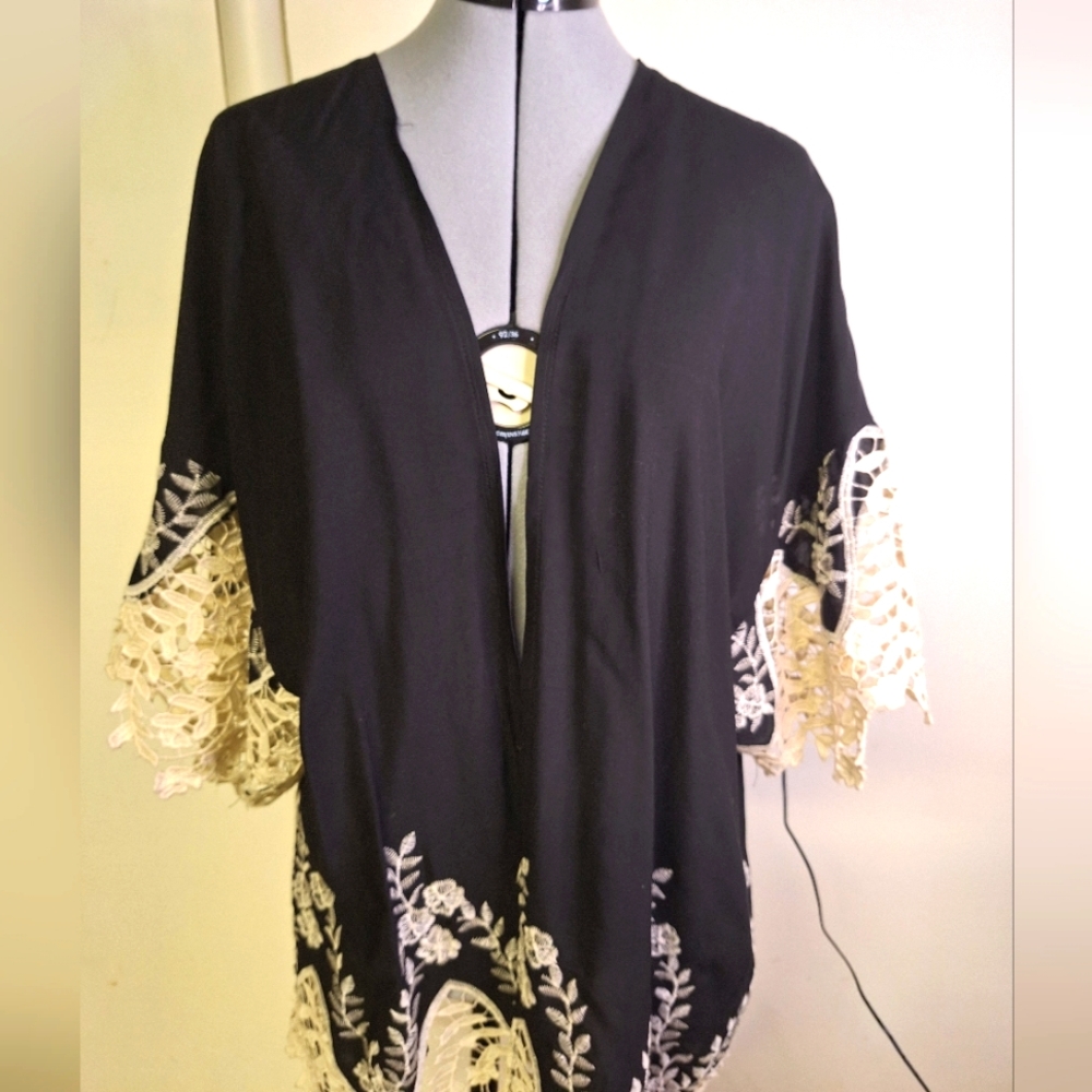 Cajon Black Lace Cover Up